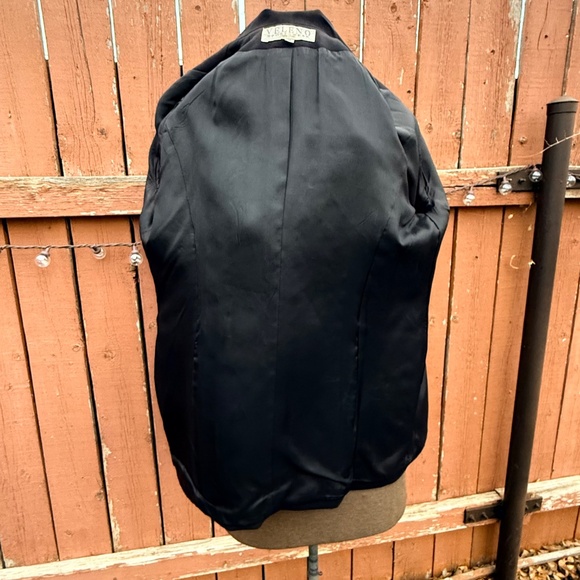 Sharp Vintage 90s Black Tailored Blazer with Rhinestone - Picture 9 of 10